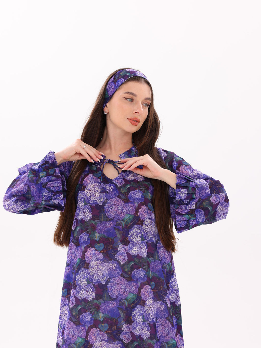 اناقة البنفسج