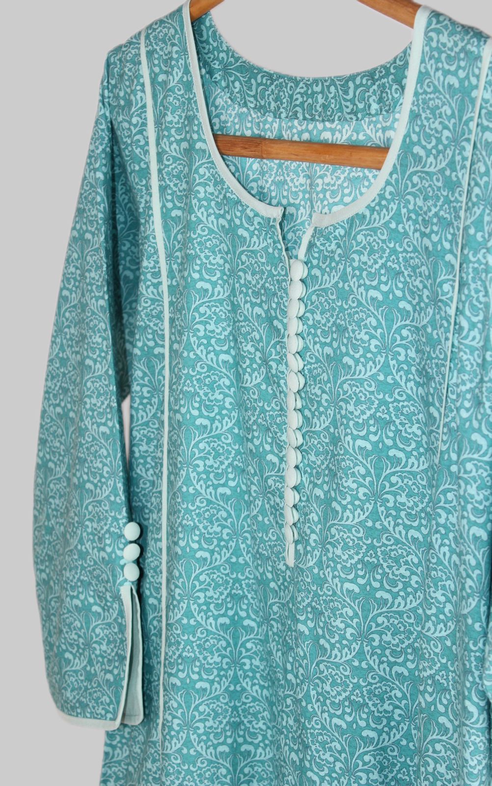 بتلات السماء